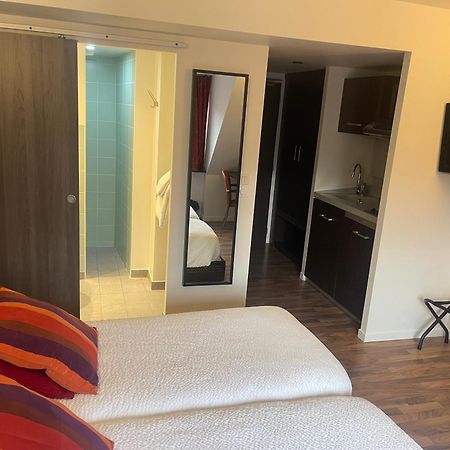 Logis Hotels Le Saint Georges Vendôme Esterno foto